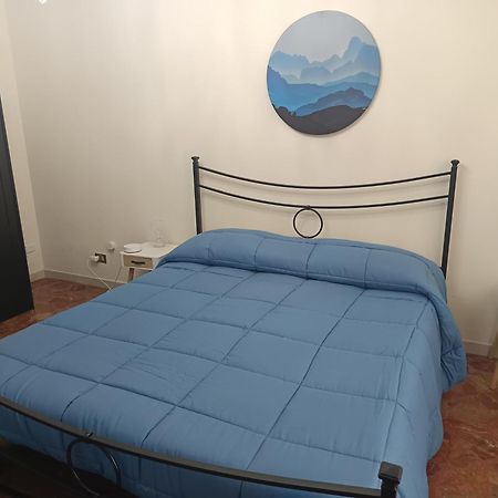 New Dawn Apartment, Appartamento Turistico, Casa Per Vacanza, Tre Camere Indipendenti Catania Ngoại thất bức ảnh