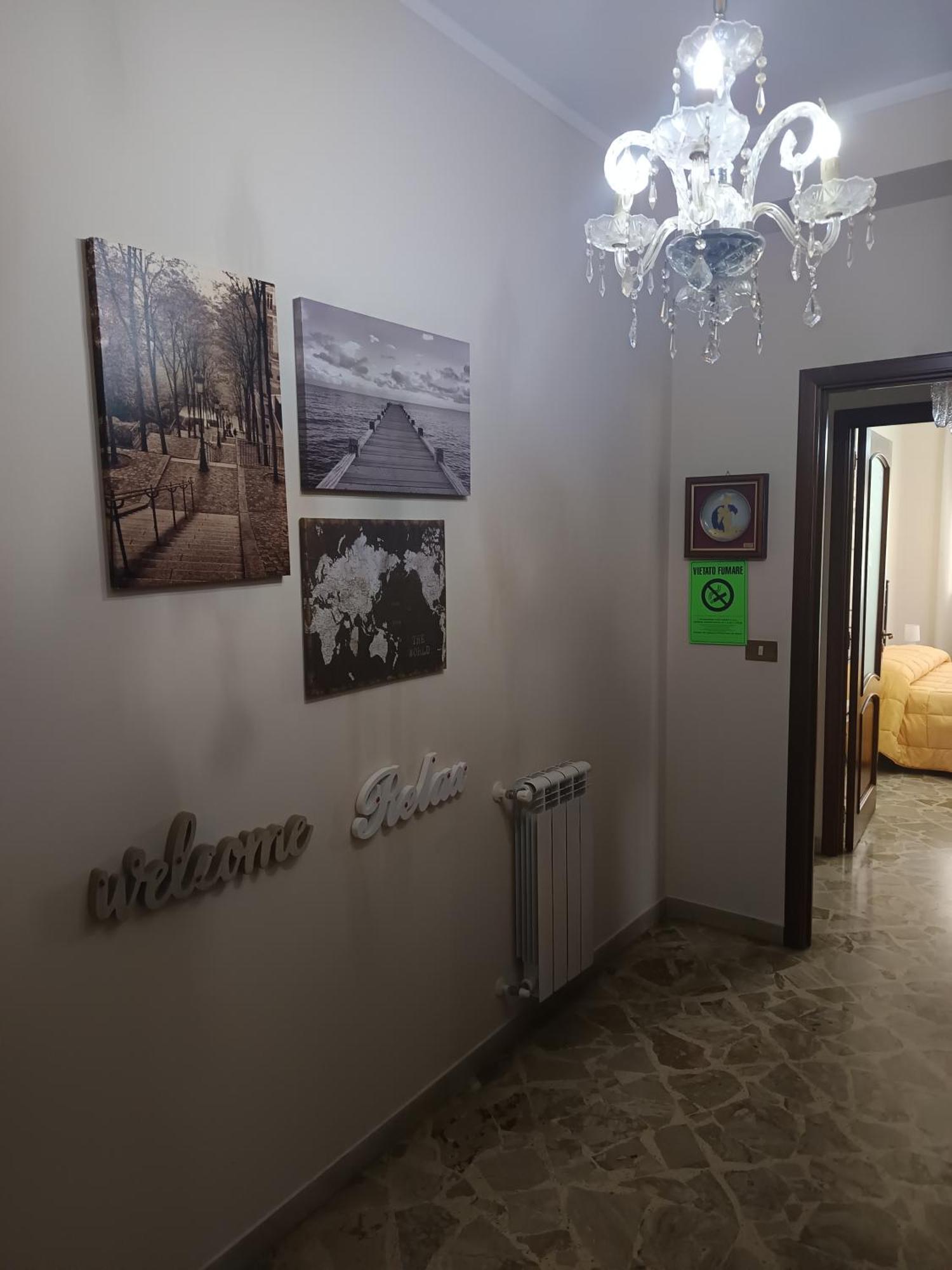 New Dawn Apartment, Appartamento Turistico, Casa Per Vacanza, Tre Camere Indipendenti Catania Ngoại thất bức ảnh