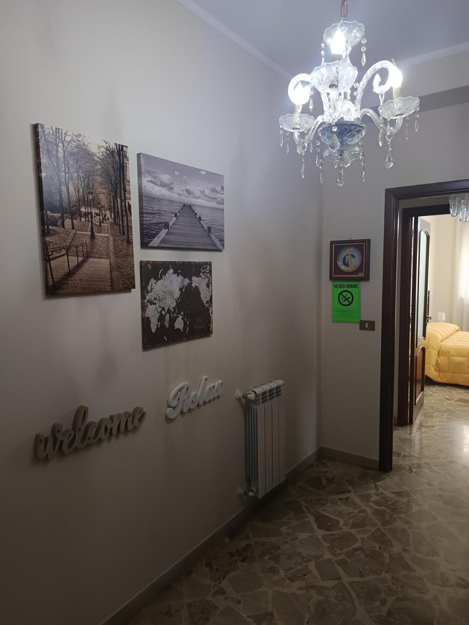 New Dawn Apartment, Appartamento Turistico, Casa Per Vacanza, Tre Camere Indipendenti Catania Ngoại thất bức ảnh