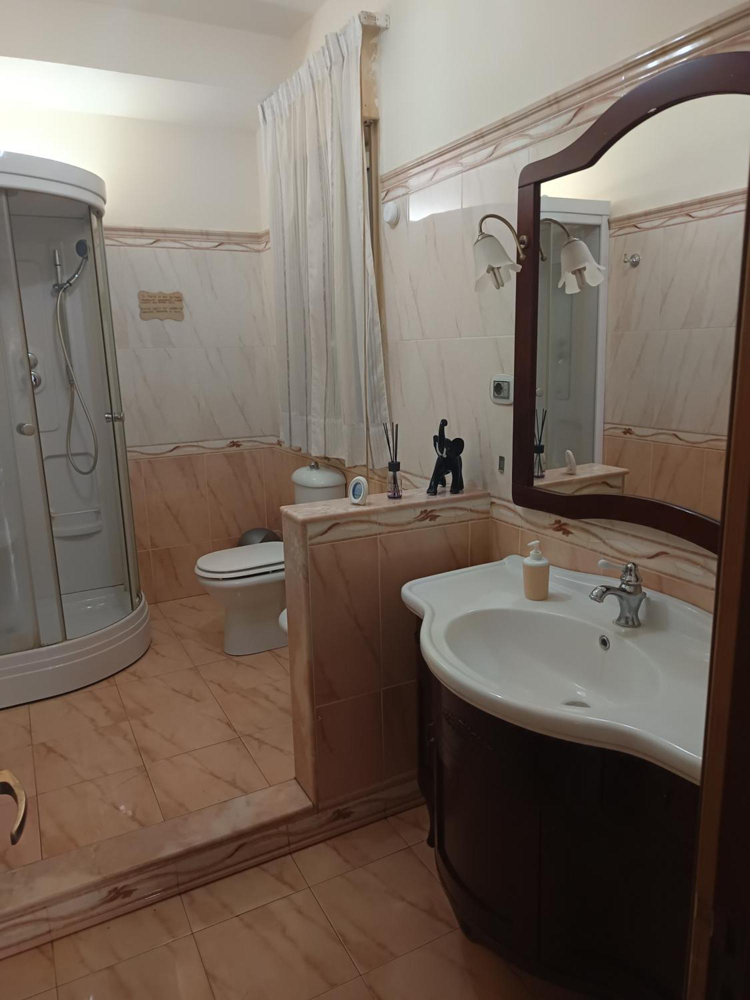 New Dawn Apartment, Appartamento Turistico, Casa Per Vacanza, Tre Camere Indipendenti Catania Ngoại thất bức ảnh