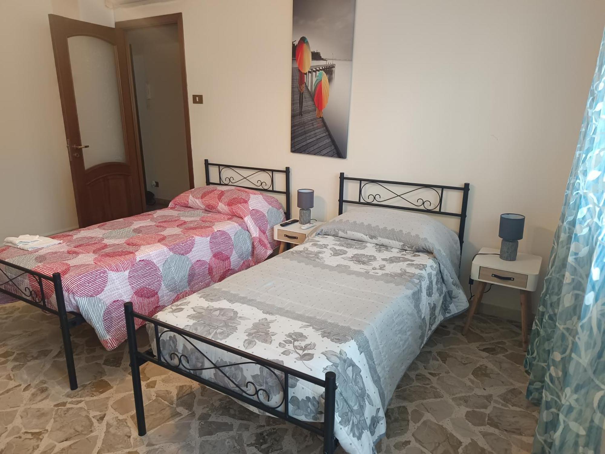 New Dawn Apartment, Appartamento Turistico, Casa Per Vacanza, Tre Camere Indipendenti Catania Ngoại thất bức ảnh